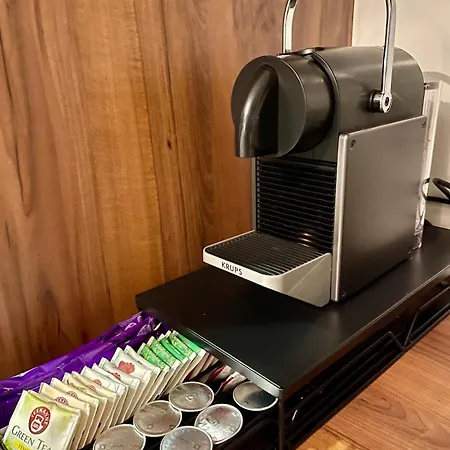 Three Stories In Old Center With Castle View And Terrace Apartman *