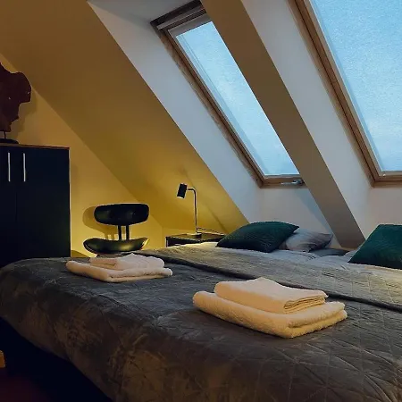 Apartament Three Stories In Old Center With Castle View And Terrace