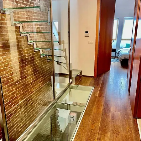 Apartman Three Stories In Old Center With Castle View And Terrace