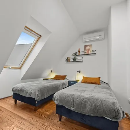 Lejlighed Three Stories In Old Center With Castle View And Terrace Bratislava